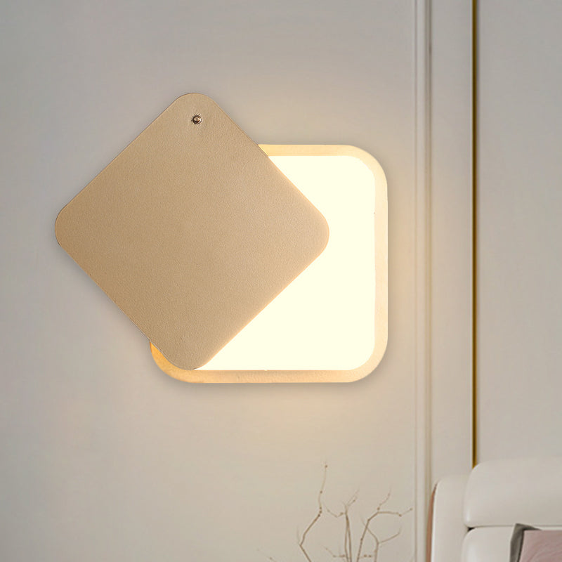 Sikunuo | Gold Finish Square Wall Lighting Modernism LED Metal Wall Lamp with Rotatable Design