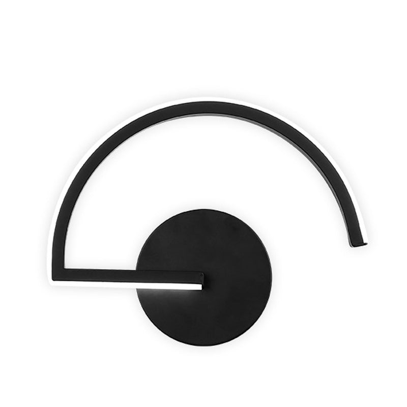 Sikunuo | Black Half-Circle Wall Light Minimalist LED Iron Wall-Mounted Wall Light for Bedroom in Warm/White Light