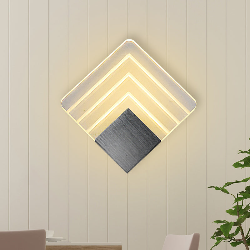 Sikunuo | Modernism Squared Wall Light Metal 5.5"/8" B LED Corner Wall Light in Black/Silver with Acrylic Shade