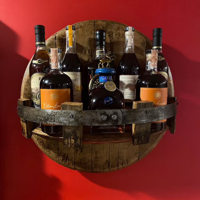 Sikunuo | Bourbon whiskey barrel shelf
