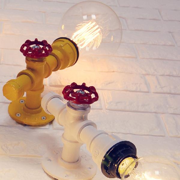 Sikunuo | Metallic Pipe Wall Light Industrial 1 Bulb Farmhouse Wall Lamp with Raw Valve in White/Red, 1/5-Pack