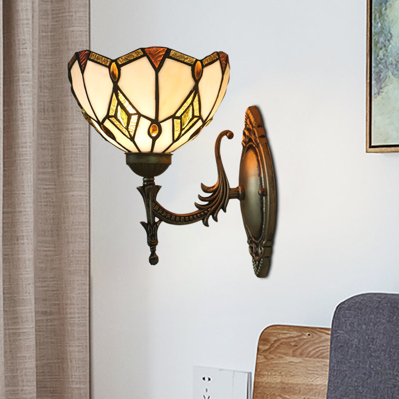 Sikunuo | Baroque Flower-Shaped Wall Lamp 1 Head Beige Glass Wall Mounted Lamp in Bronze for Bedroom
