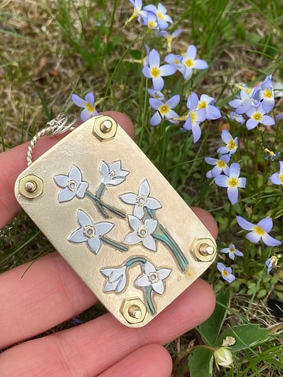 Sikunuo | Mini Flower Press | Compact Botanical Keepsake Maker | Portable Craft Tool
