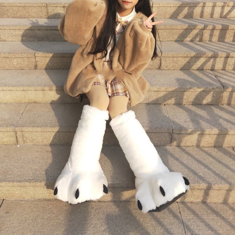 Sikunuo | Bear Claw Winter Furry Slippers