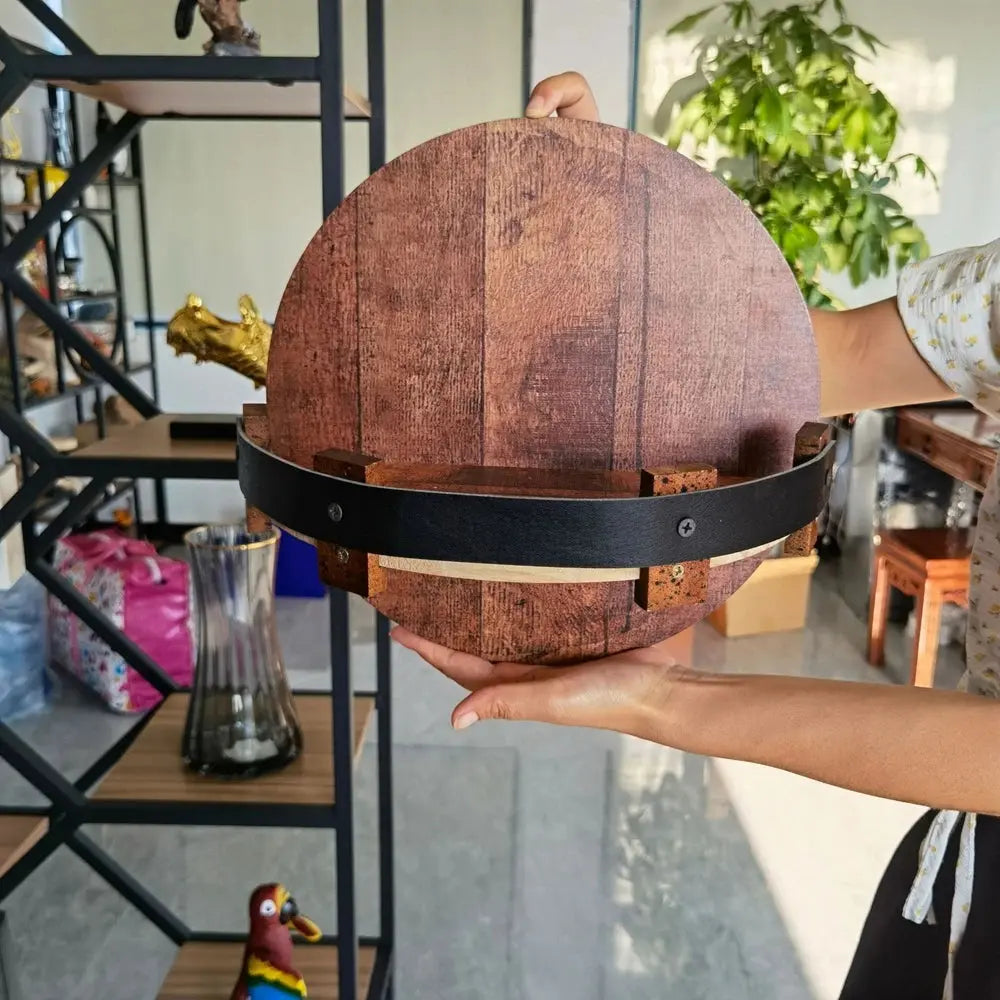 Sikunuo | Authentic Wall Bottle Holder made of Wood