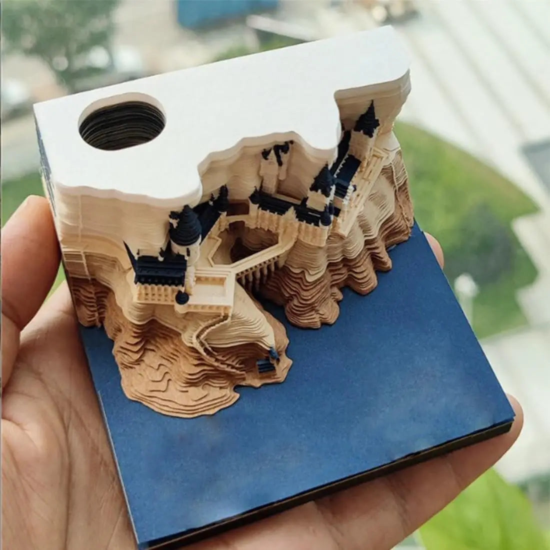 Sikunuo | Illuminated 3D Castle Notebook