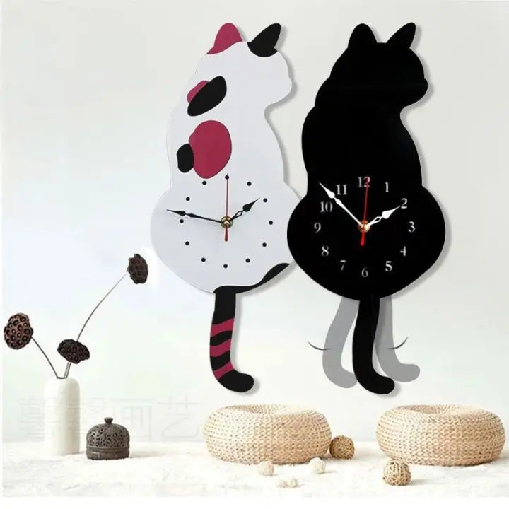 Sikunuo | Charming Cat Wall Clock with Swinging Tail