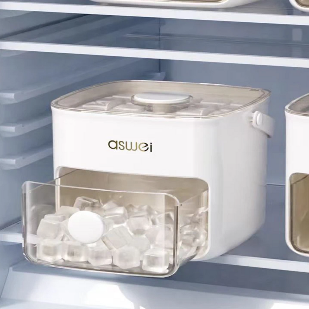 Sikunuo | High Capacity Easy Press Frozen Ice Ball Maker