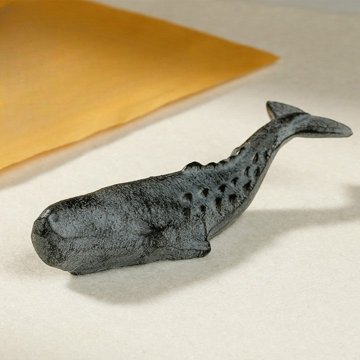 Sikunuo | Iron Whale Mini Home Decor