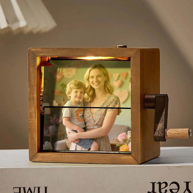 Lighted Hand-Crank Flipbook Photo Box – 16 Photos