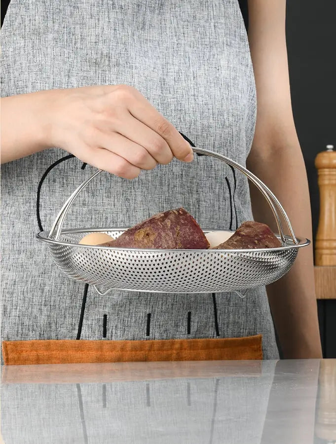 Sikunuo | Stainless steel steam insert with handle