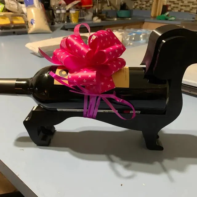 Sikunuo | Unique Dachshund Wine Bottle Holder – Ideal for Wine Lovers