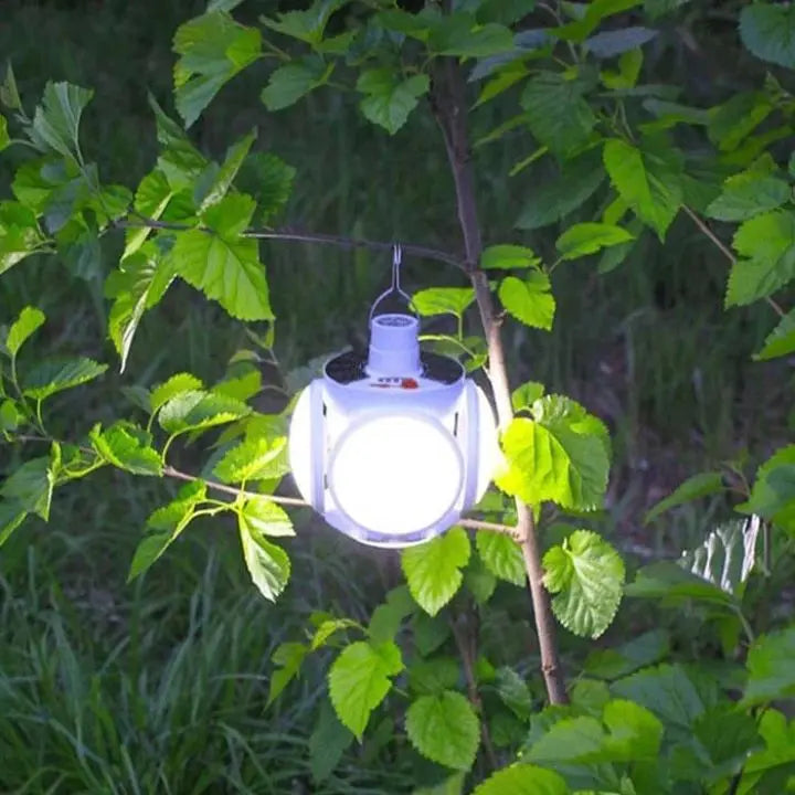 Sikunuo | Foldable Solar LED Lamp with Clip – Motion-Sensitive & Wireless