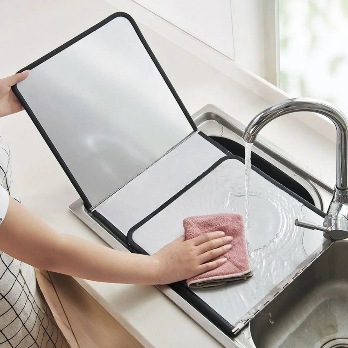 Sikunuo | Folding splash guard with non-stick coating