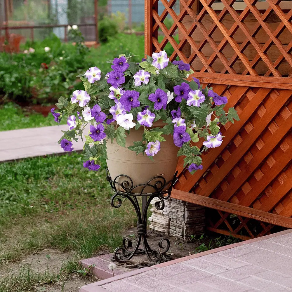 Sikunuo | Spring-like Artificial Petunias made of Silk