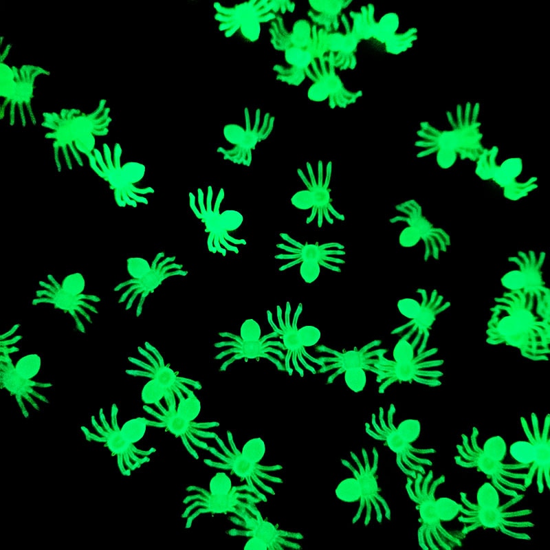 Sikunuo | 50Pcs Luminous Glowing Spiders Halloween Decoration