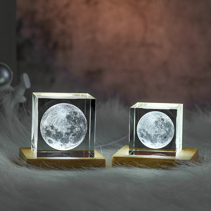 Sikunuo | 3D Crystal Cube Moon Nightlight