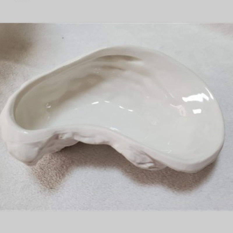 Sikunuo | Oyster Shaped Ceramic Plate