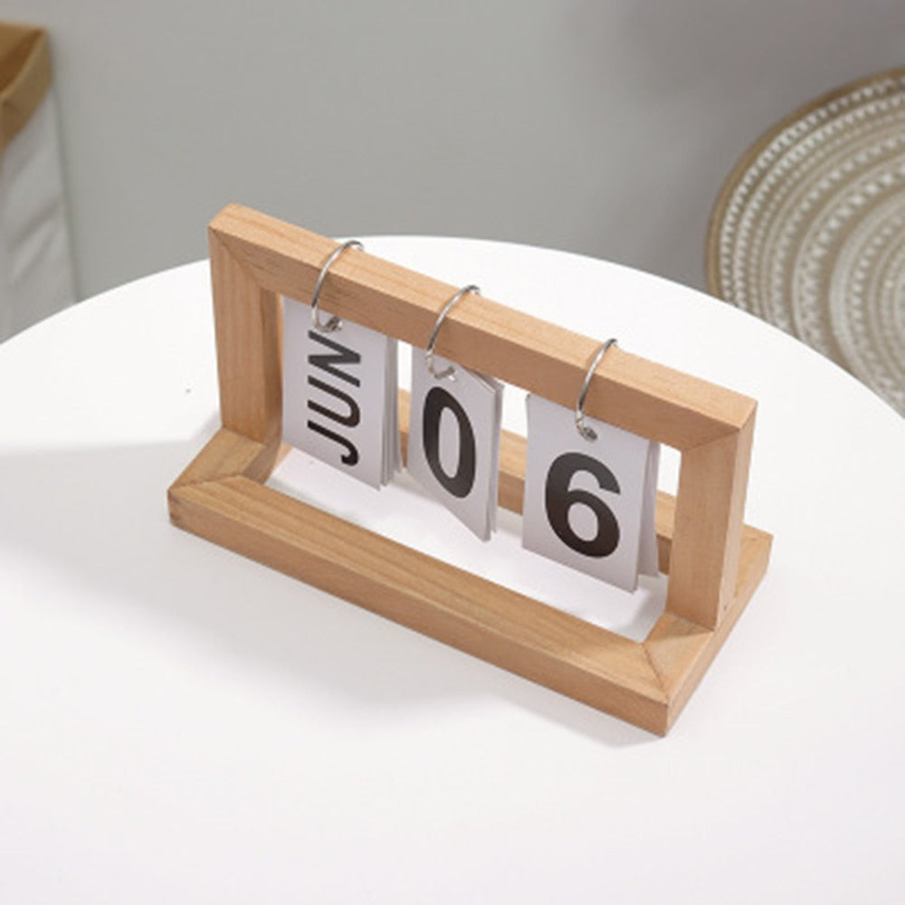 Sikunuo | Wooden Flip Desktop Daily Calendar
