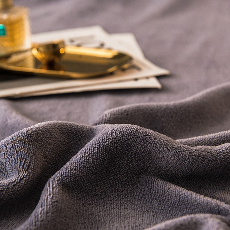 Sikunuo | Non-Slip Elastic Thick Soft Mattress Cover
