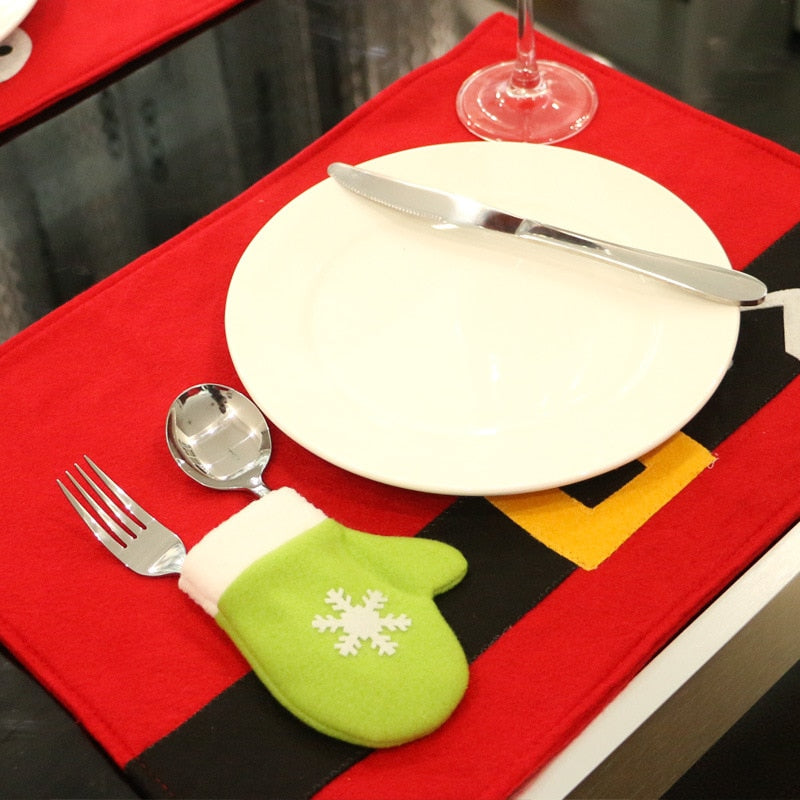 Sikunuo | Ho-Ho-Ho Santa Table Mats