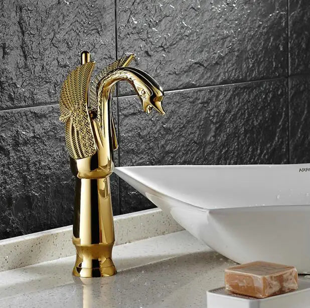 Sikunuo | Mythical Swan Modern Faucet