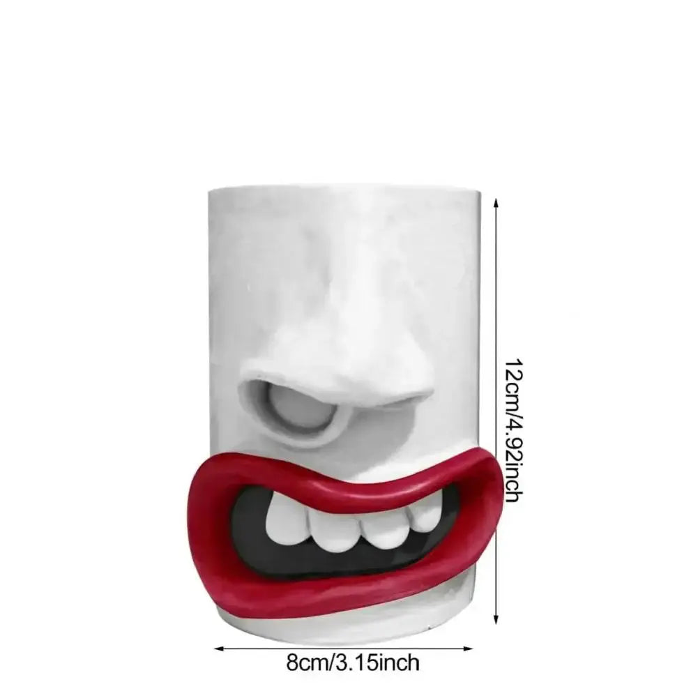 Sikunuo | Handcrafted funny face towel holder
