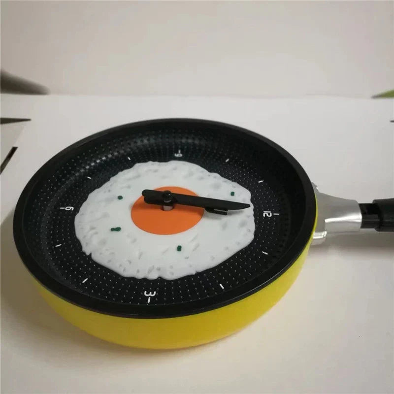 Sikunuo | Omelette Pot-Shaped Wall Clock