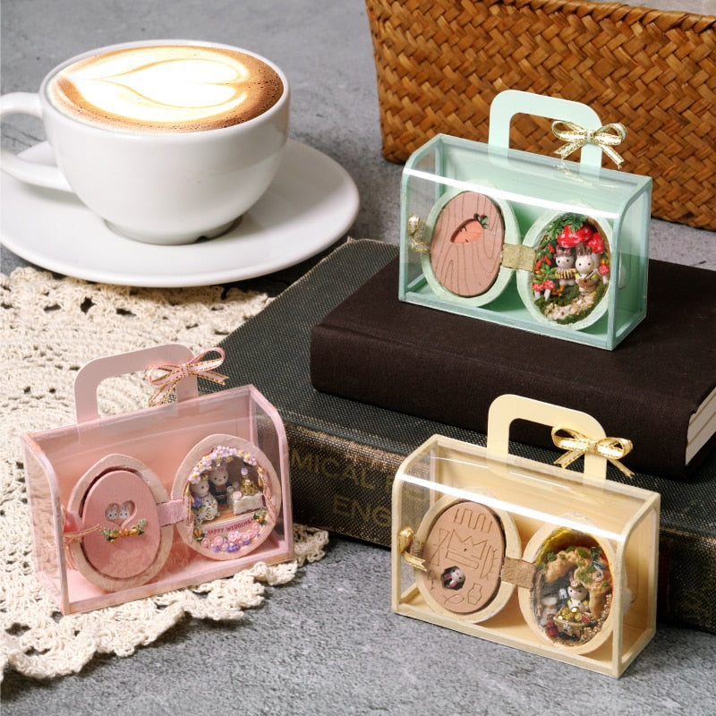 Sikunuo | Handmade Wooden Miniature Walnut Dollhouse