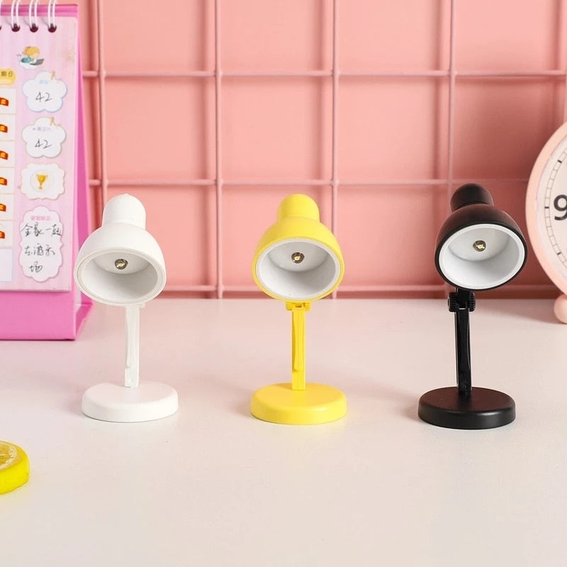 Sikunuo | Mini Foldable Reading LED Night Lamp