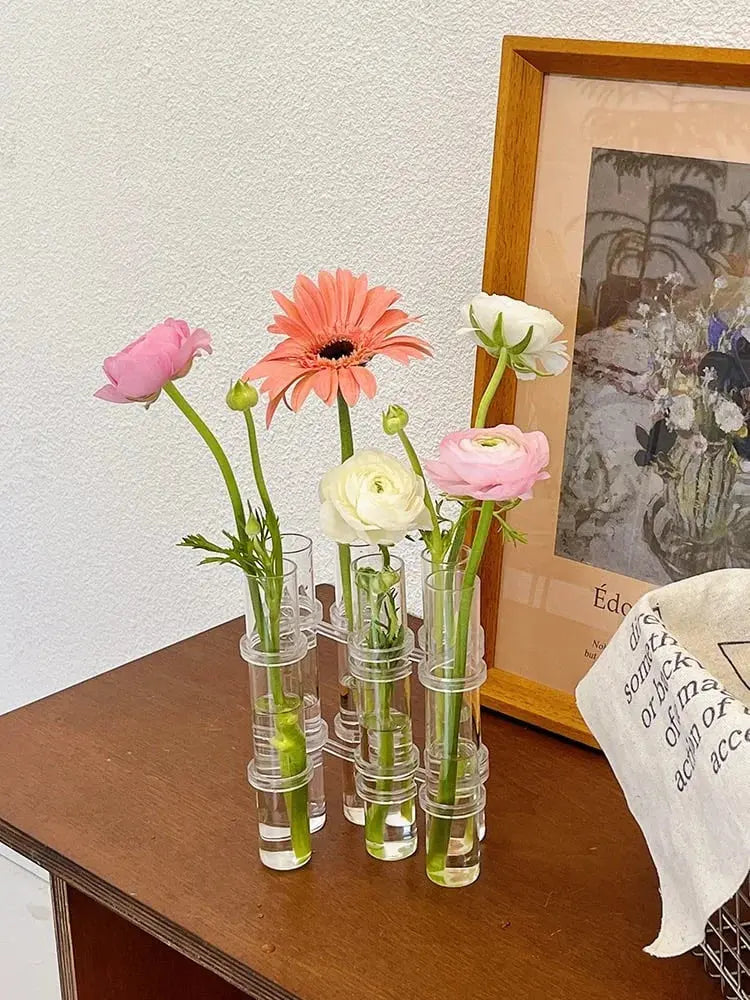 Sikunuo | Hinged-Flower vase – Flexible and elegant glass vase