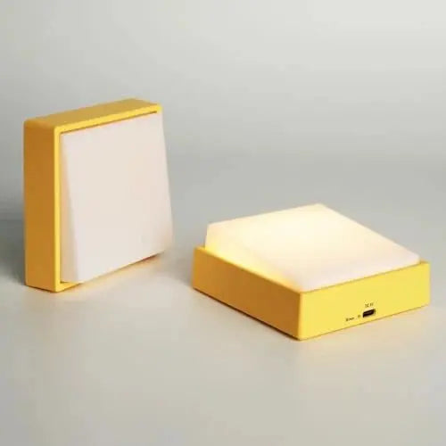 Sikunuo | Wireless dimmable night light – Rechargeable with timer & magnet attachment