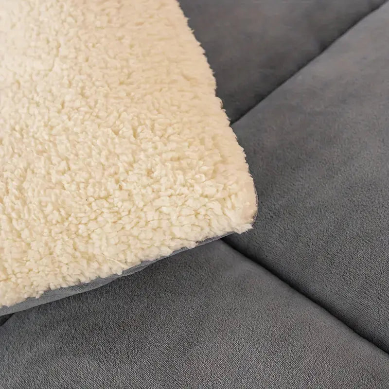 Sikunuo | Lamb velvet bedspread – Luxurious, Warm, and Stylish