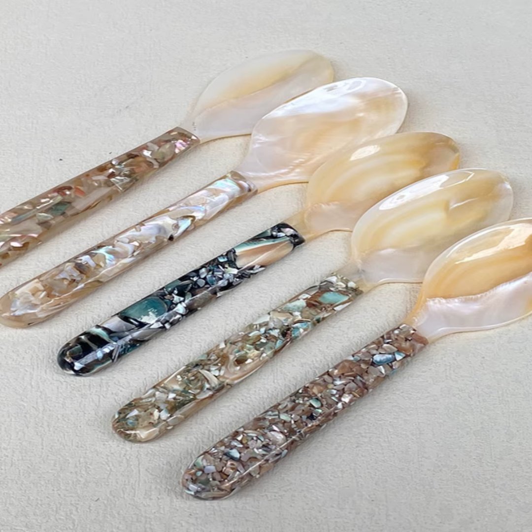 Sikunuo | Natural Pearl Shell Moonlight Snail Spoon