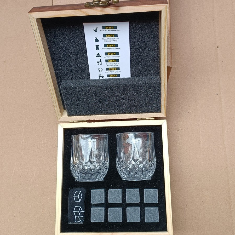 Cut crystal whiskey glasses gift set with reusable chilling stones and wooden presentation box Sikunuo