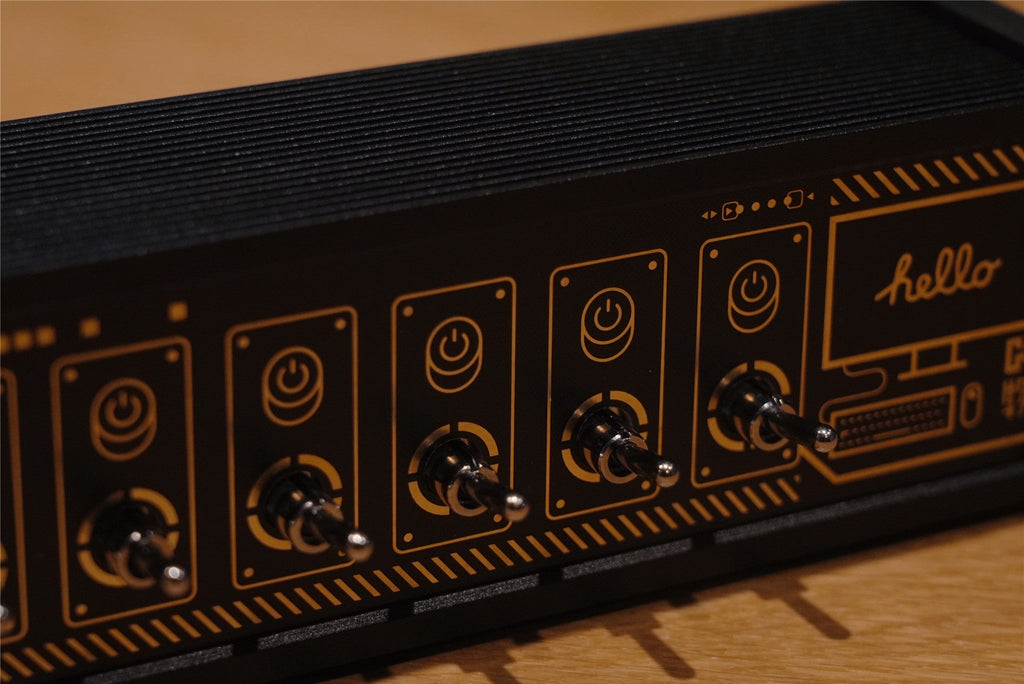 Sikunuo | Retro Block USB Socket
