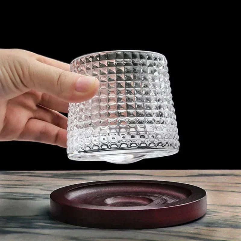 Sikunuo | Spinning Japanese Edo Whiskey Glass Set