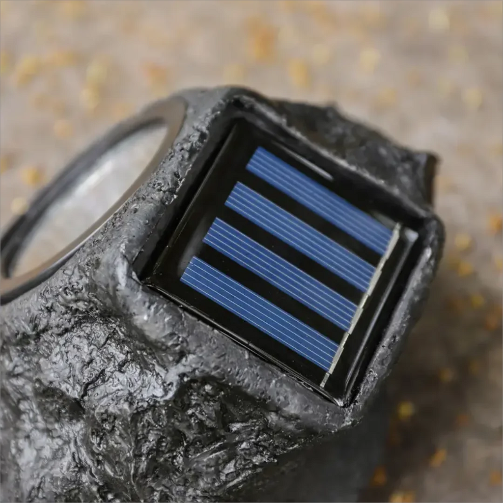 Sikunuo | Waterproof Outdoor Solar Rock Spotlight Lamps