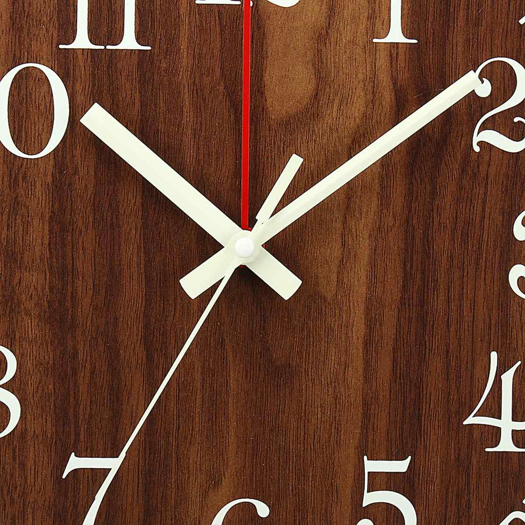 Sikunuo | Nordic Luminous Wood Silent Wall Clock