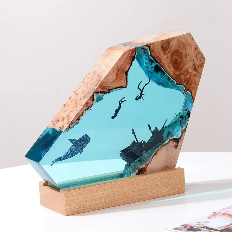 Sikunuo | Deep Ocean Resin Decorative Night Lamp