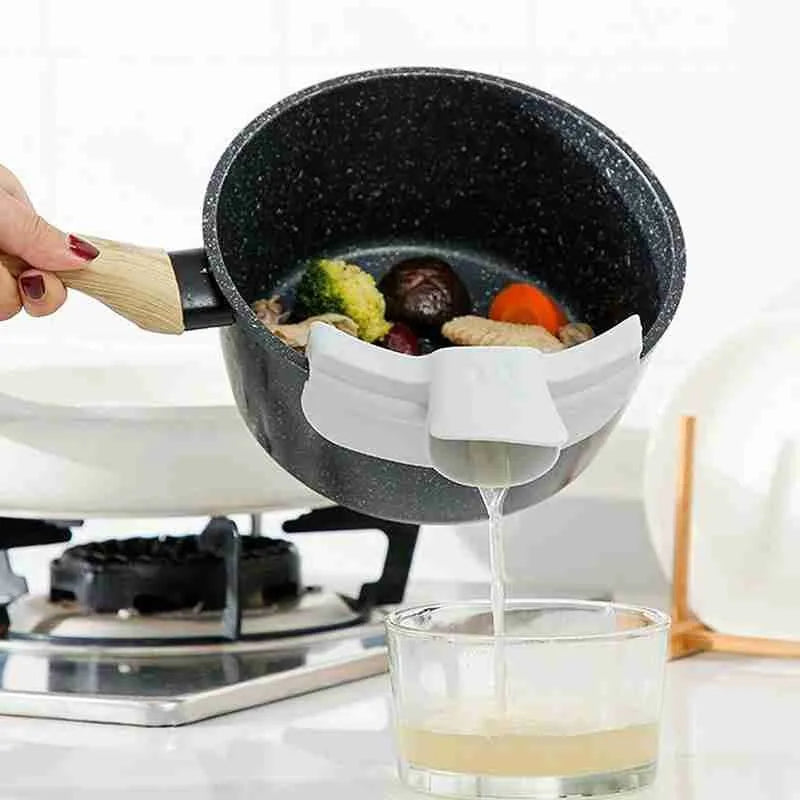 Sikunuo | Easy Clean Silicone Soup Pouring Nozzle