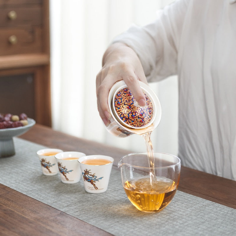 Sikunuo | Magical Winter Ceramic Tea Cup Set