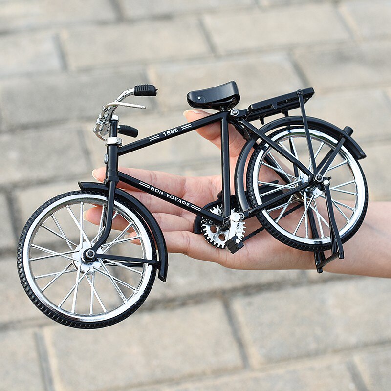 Sikunuo | Retro Classic Bike Model Lighter