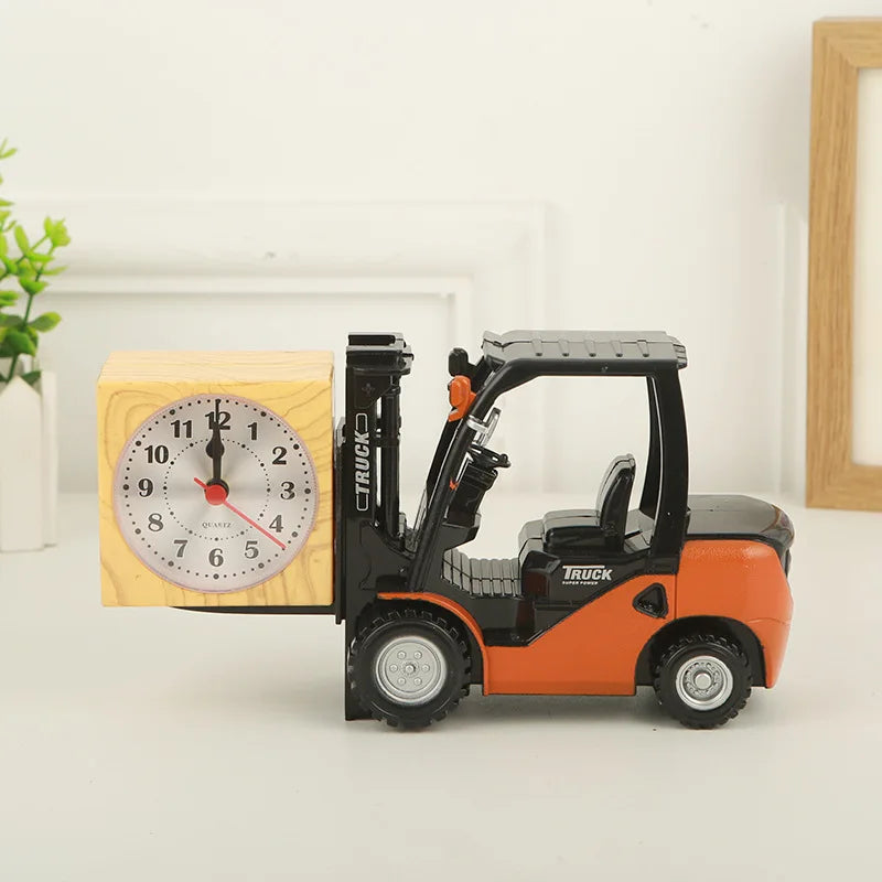 Sikunuo | Retro Forklift Unique Digital Clock