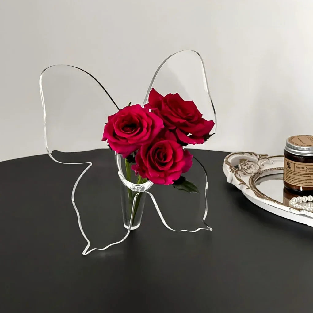 Sikunuo | Artistic Butterfly Clear Flower Vase