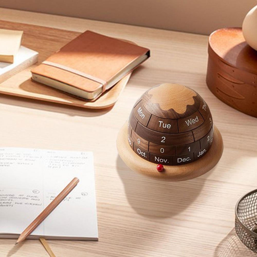 Sikunuo | Unique Planet Wooden Table Calendar