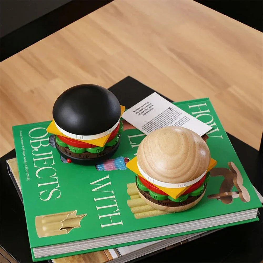 Sikunuo | Rotating Wooden Hamburger Decorative Calender