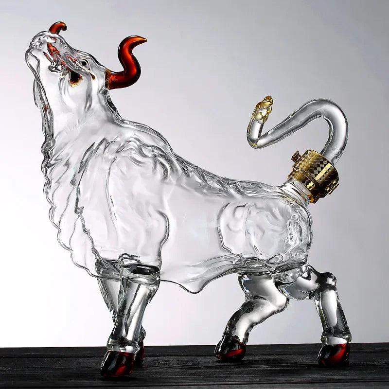 Sikunuo | Artistic Bull Glass Decanter