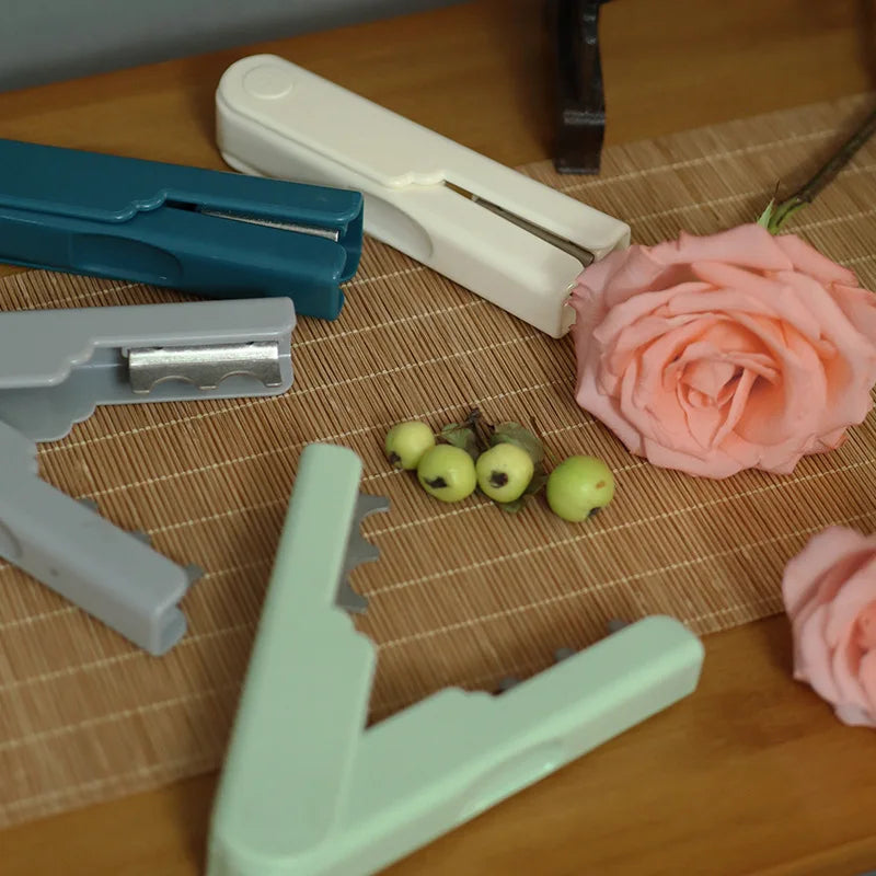 Sikunuo | Ergonomic Flower Stem Thorn Cutter