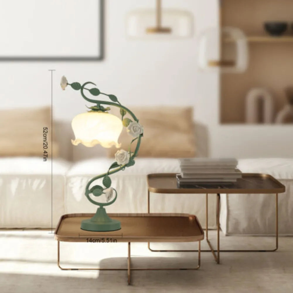 Sikunuo | Artistic Nature-Themed Flower Desk Lamp